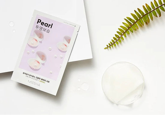 This mask contains pearl extract, which provides the skin essential minerals, which will make your skin look bright and radiant. 