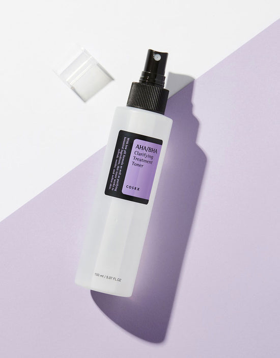 The formulation of AHA + BHA + purifying botanical ingredients helps to improve skin texture, increase vitality and eliminate impurities. The AHA/BHA Clarifying Treatment Toner works to sooth, soften and hydrate the skin. An all-in-one toner and the perfect preparation product!