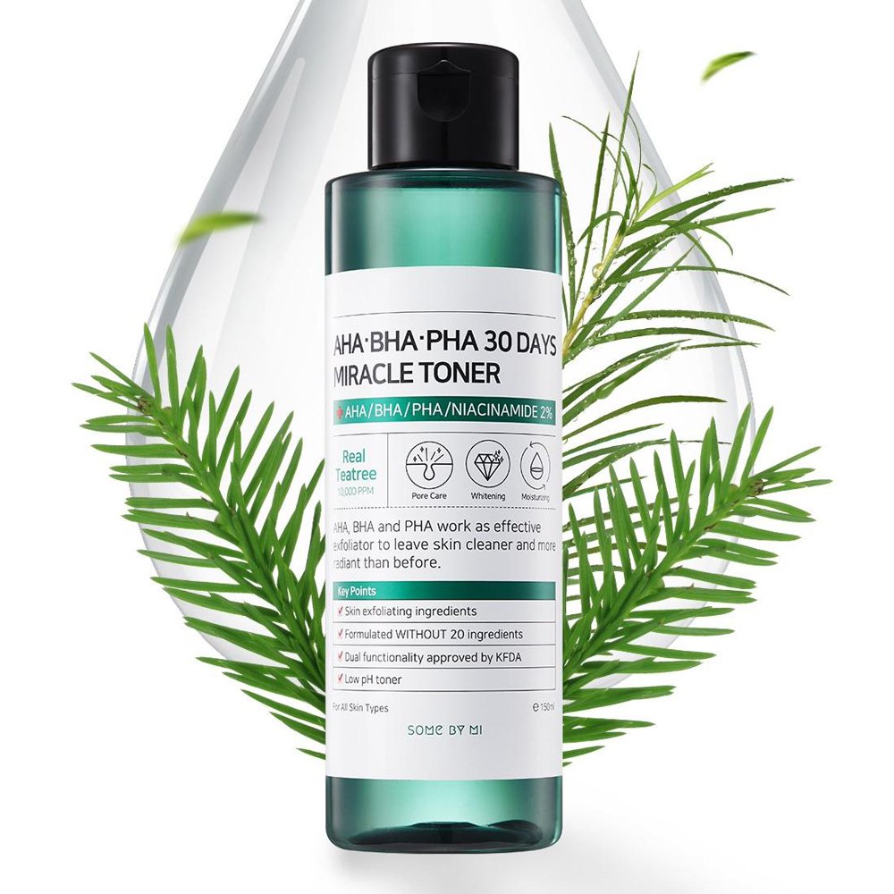 This multi-tasking toner is packed with key ingredients plus 3 types of exfoliations to effectively boost cell regeneration and keep the skin smooth and healthy . Great for all skin types.